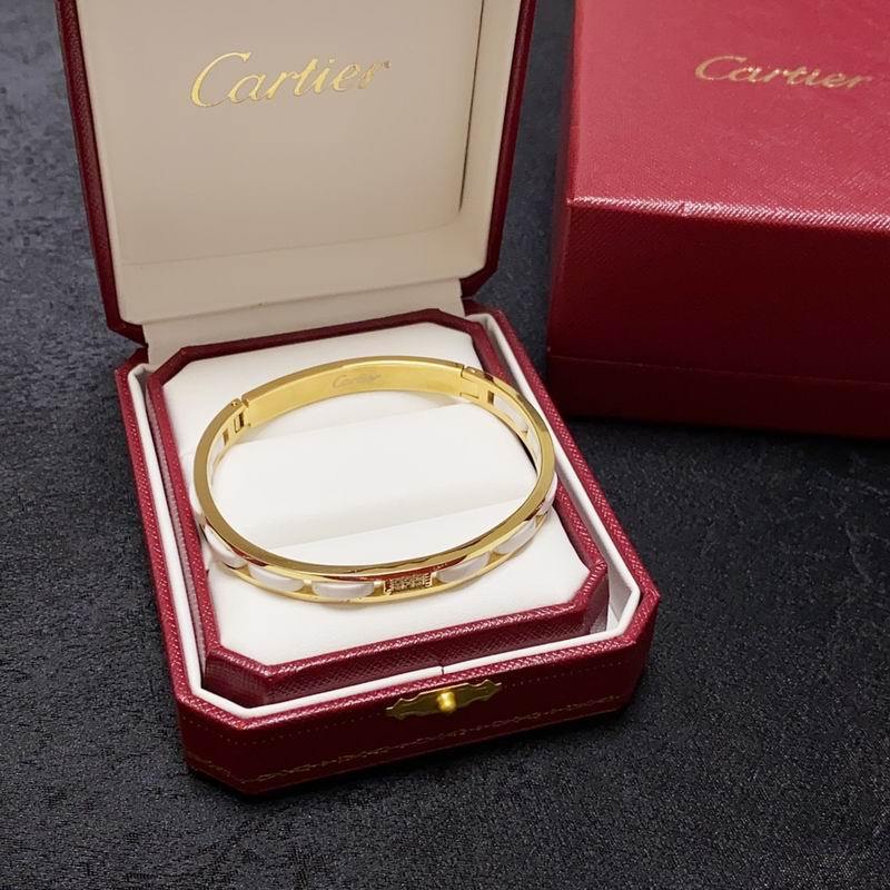 Cartier Bracelets 39